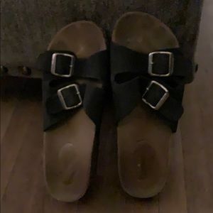 🍀5/$20 Black sandals